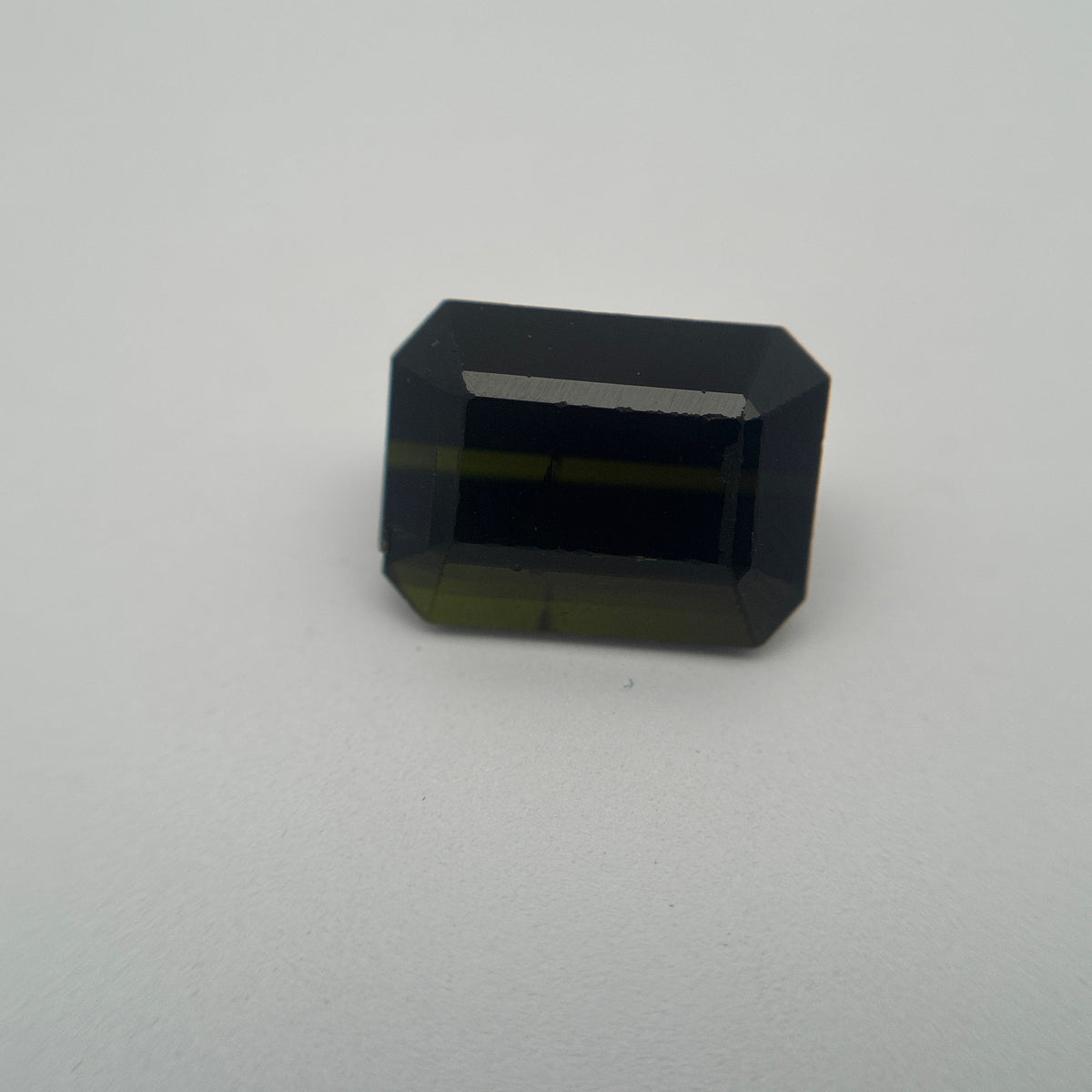 4 carat Dark Green Tourmaline, 10.5x8mm Damaged Gemstone