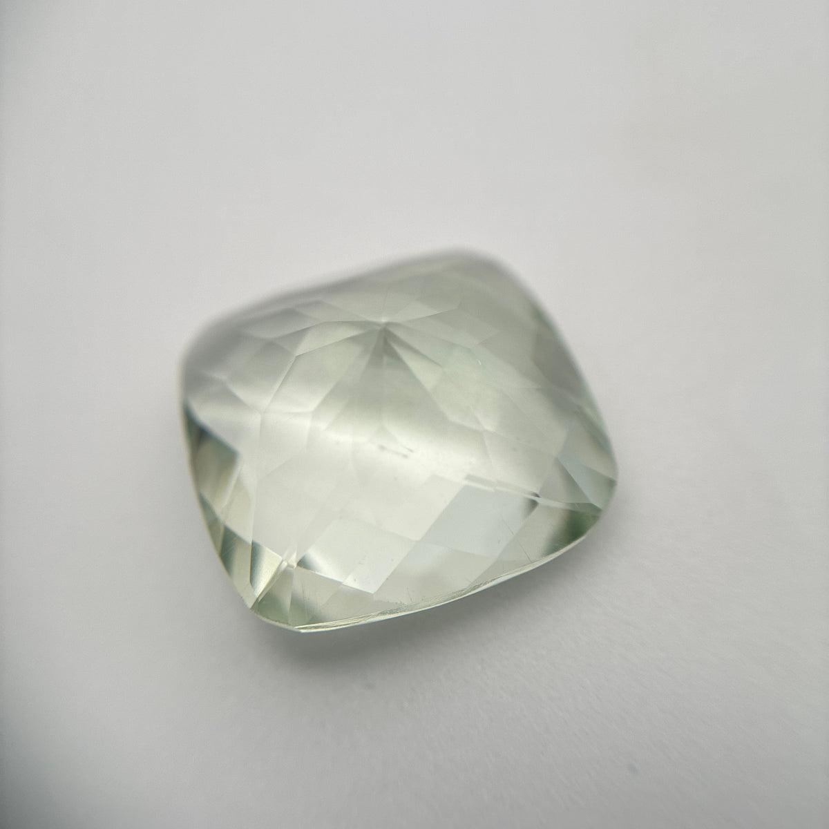 16mm Prasiolite (Light Green Quarts) 11.94 ct Cushion cut