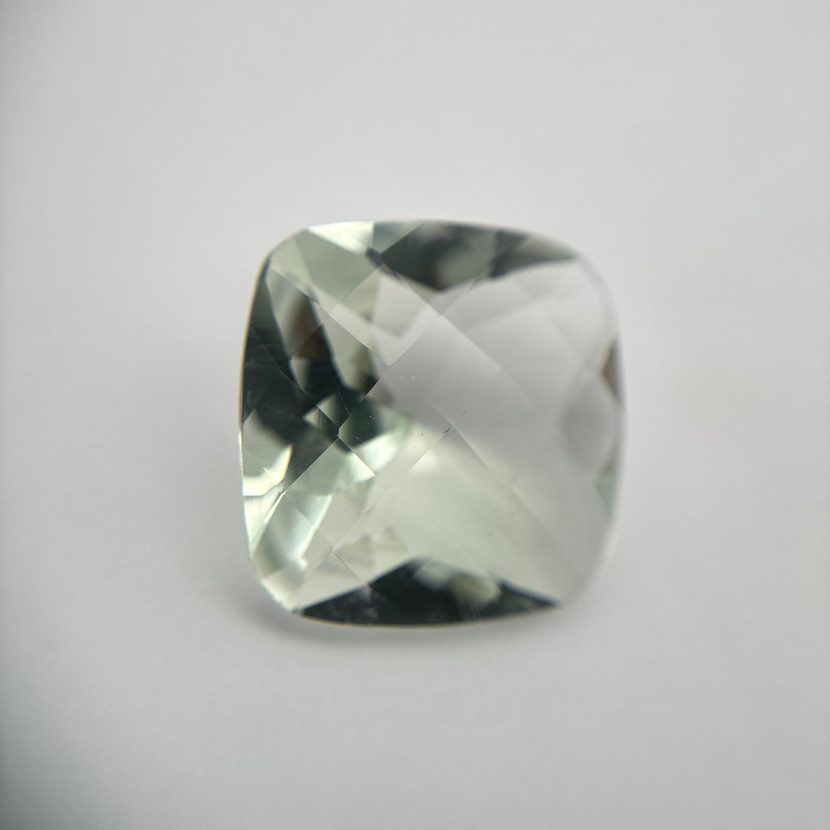 16mm Prasiolite (Light Green Quarts) 11.94 ct Cushion cut