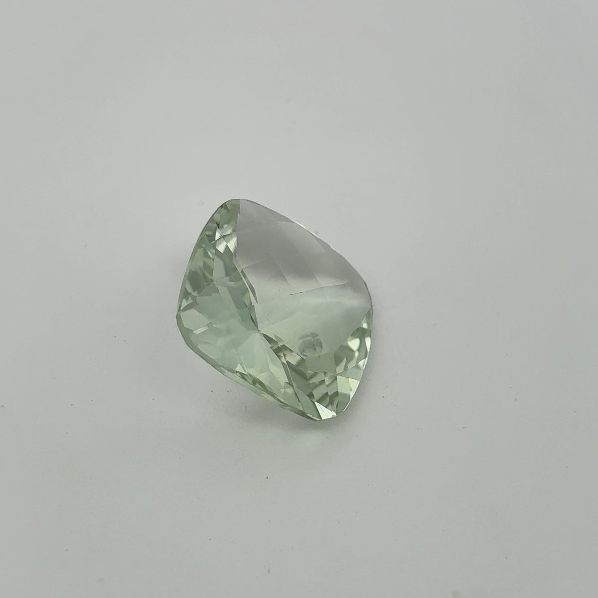 16mm Prasiolite (Light Green Quarts) 11.94 ct Cushion cut