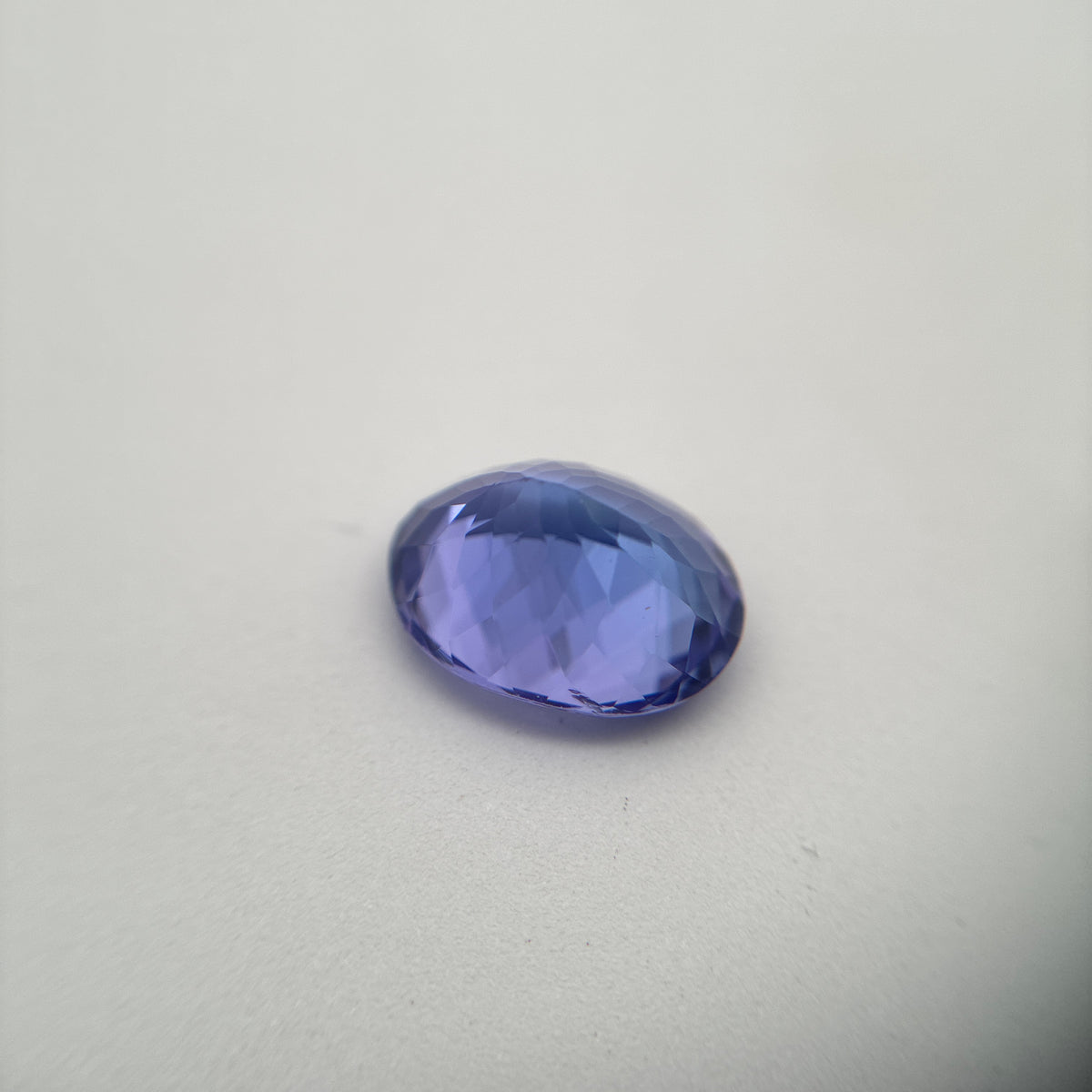 3.96 carat Violet Tanzanite, 11x8.8mm