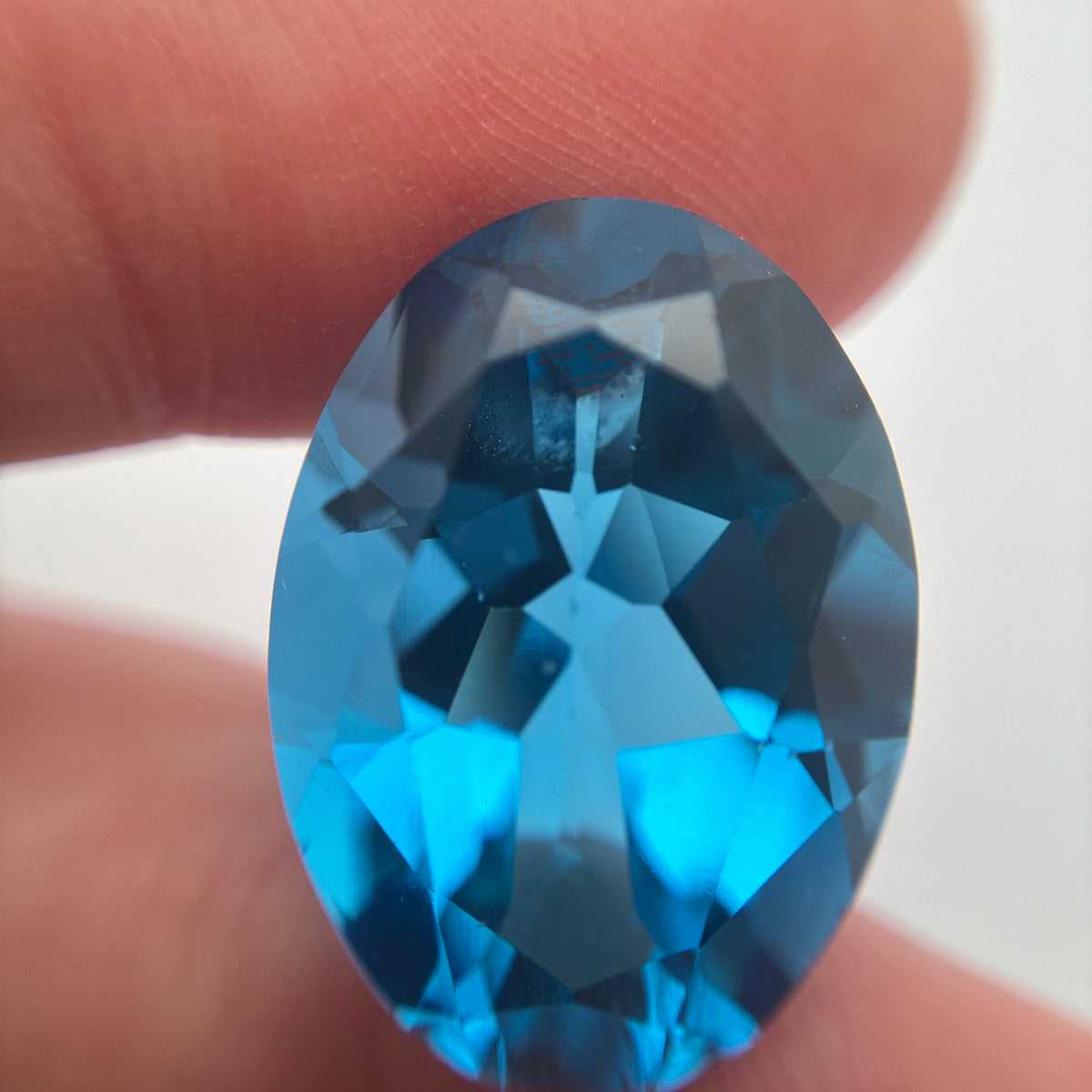 22x16mm Oval Cut Loose Blue Topaz 28 carats
