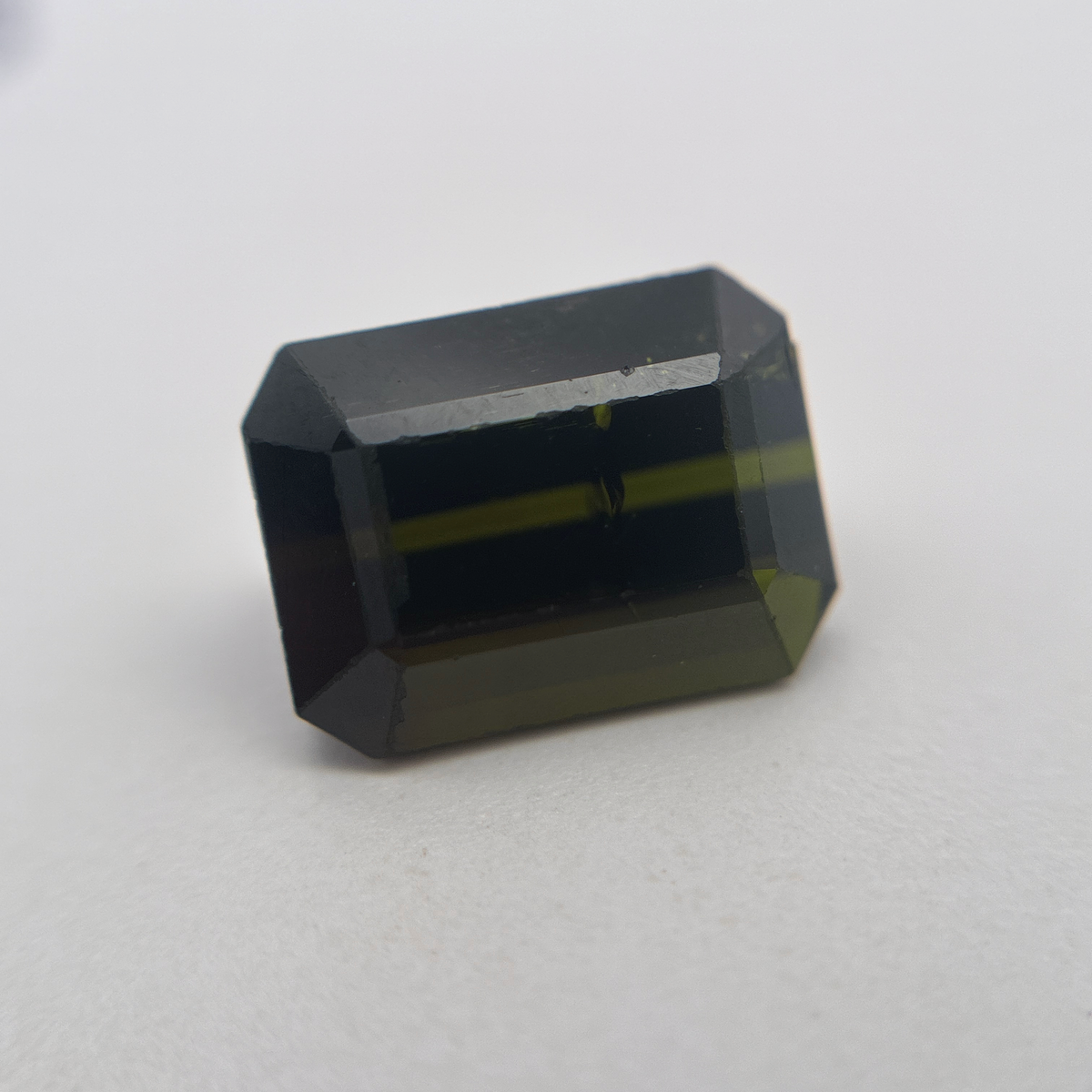 4 carat Dark Green Tourmaline, 10.5x8mm Damaged Gemstone