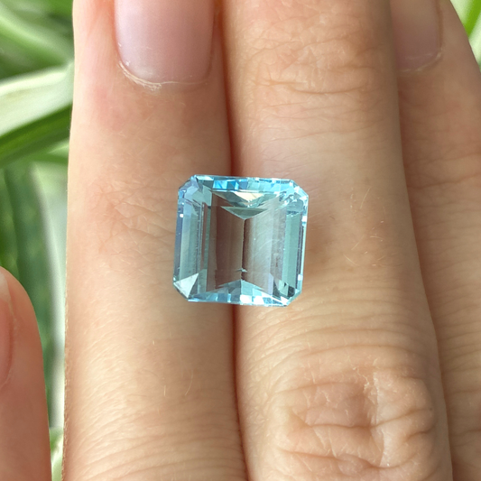5.63 carat Aquamarine, Approx. 10.5mm Square
