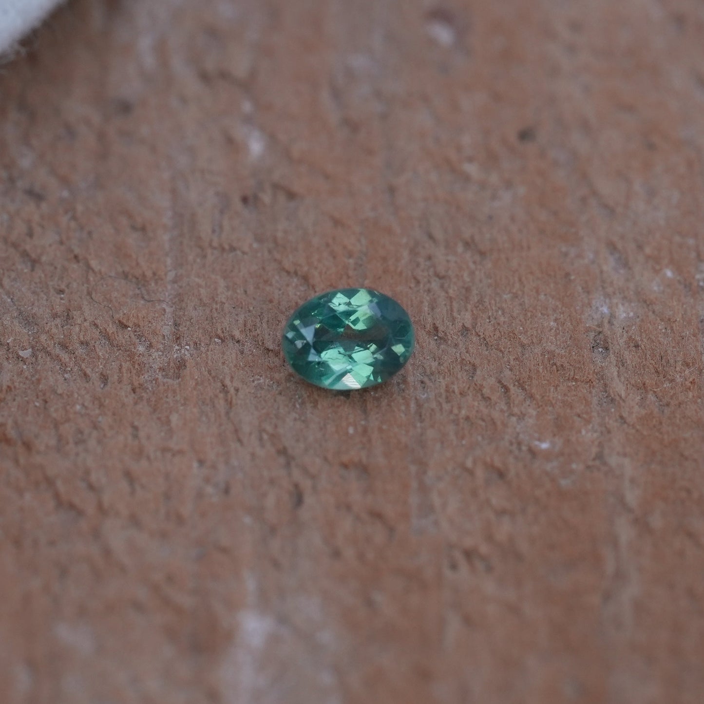 Natural Alexandrite 0.25 carat 4.15x3.15mm Oval Cut, Green to Purple Color Change