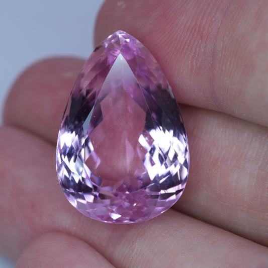 Pink Kunzite 37.26 carat 24.4x16.8mm Pear Cut
