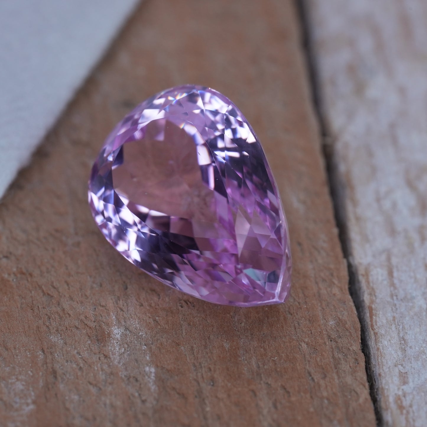 Pink Kunzite 37.26 carat 24.4x16.8mm Pear Cut