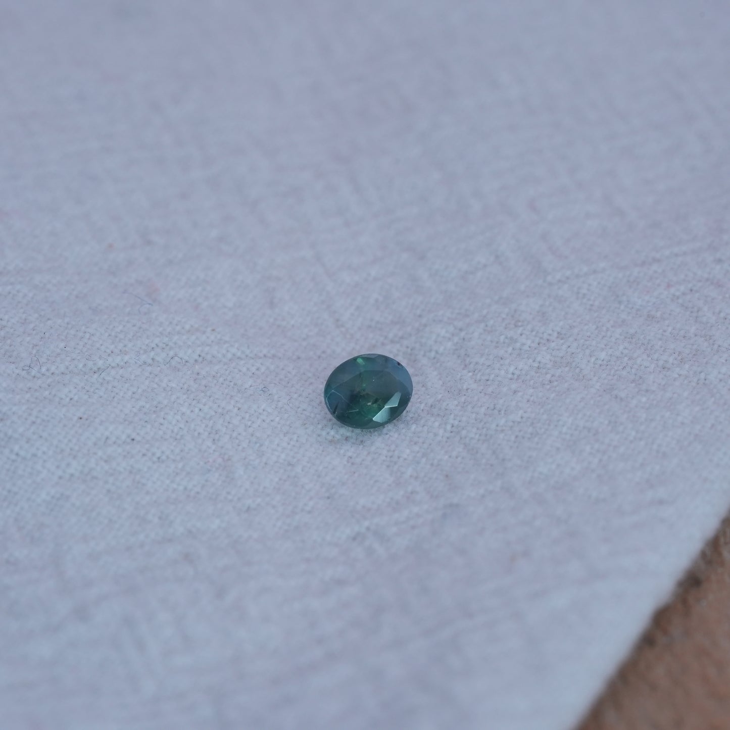 Natural Alexandrite 0.43 carat 5x4mm Oval Cut, Green to Purple Color Change