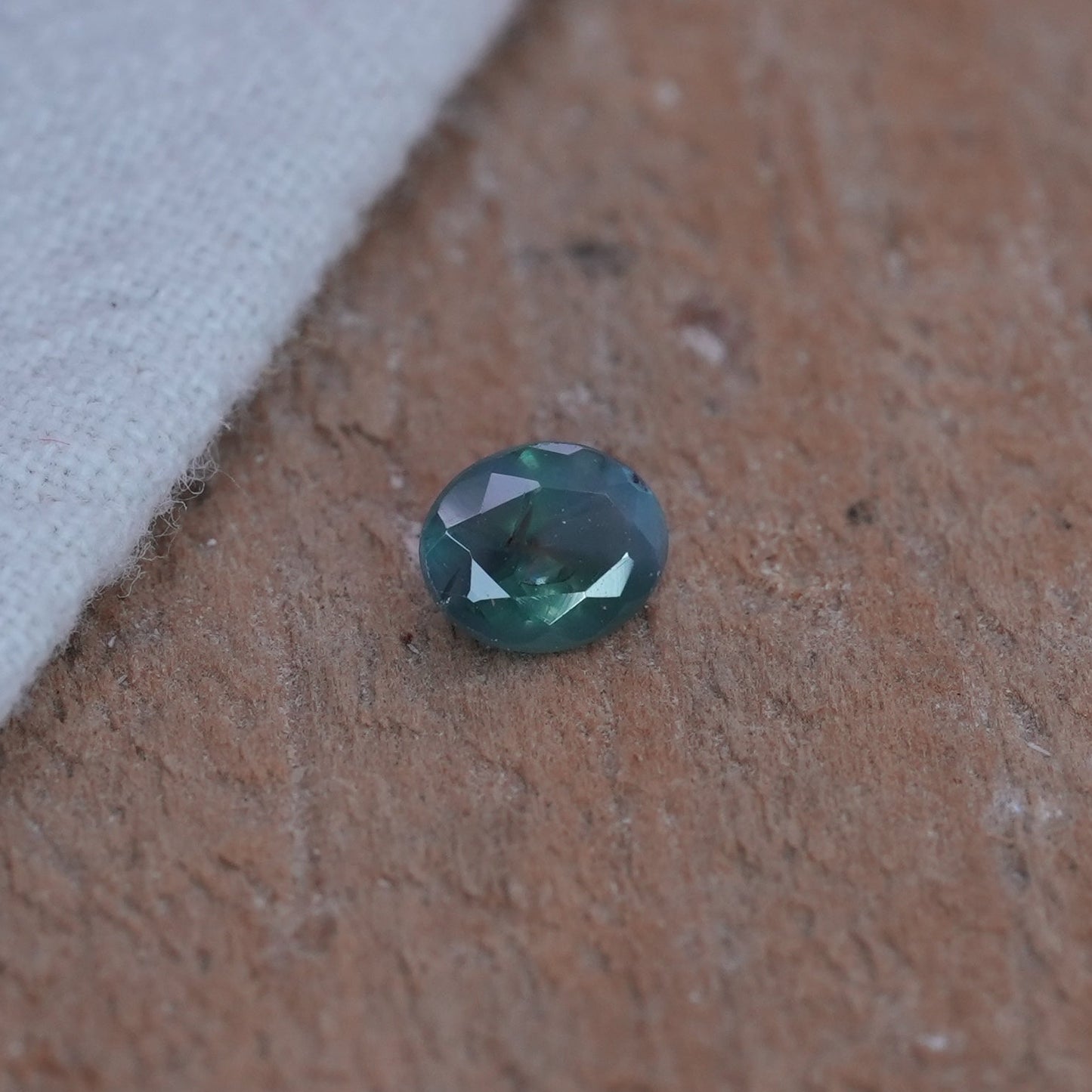 Natural Alexandrite 0.43 carat 5x4mm Oval Cut, Green to Purple Color Change
