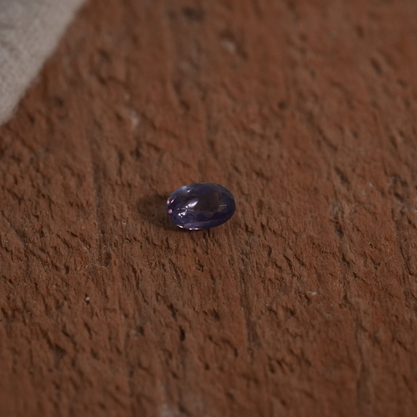0.20 carat Natural Alexandrite 4.0x2.65mm Oval Cut, Green to Purple Color Change