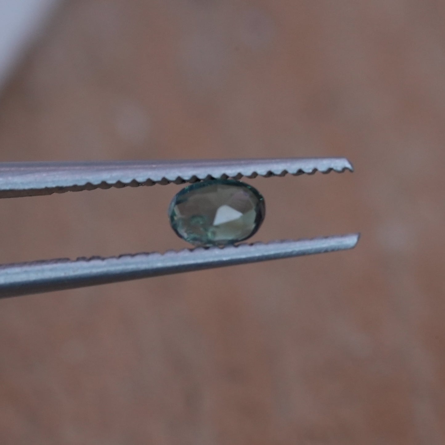 0.20 carat Natural Alexandrite 4.0x2.65mm Oval Cut, Green to Purple Color Change