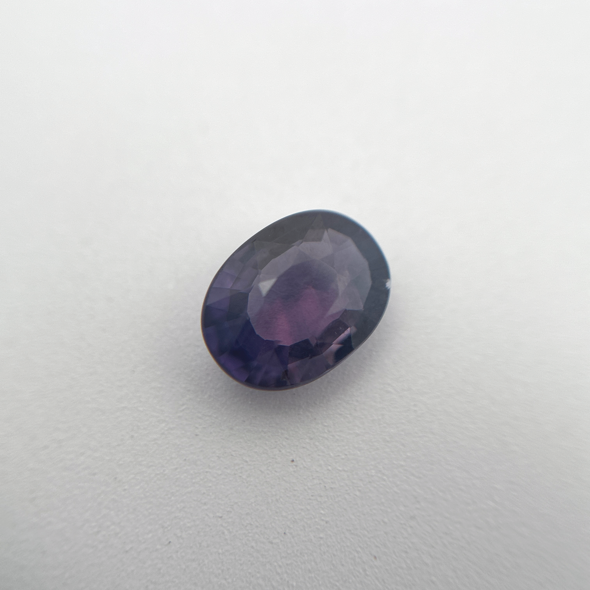 0.83 carat Purple Sapphire, 6.7x5mm Oval cut Natural Gemstone