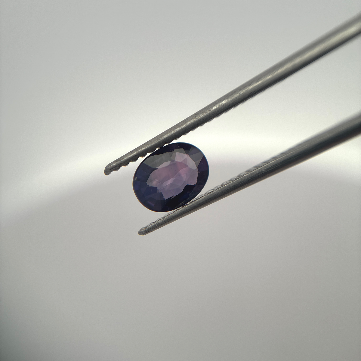 0.83 carat Purple Sapphire, 6.7x5mm Oval cut Natural Gemstone