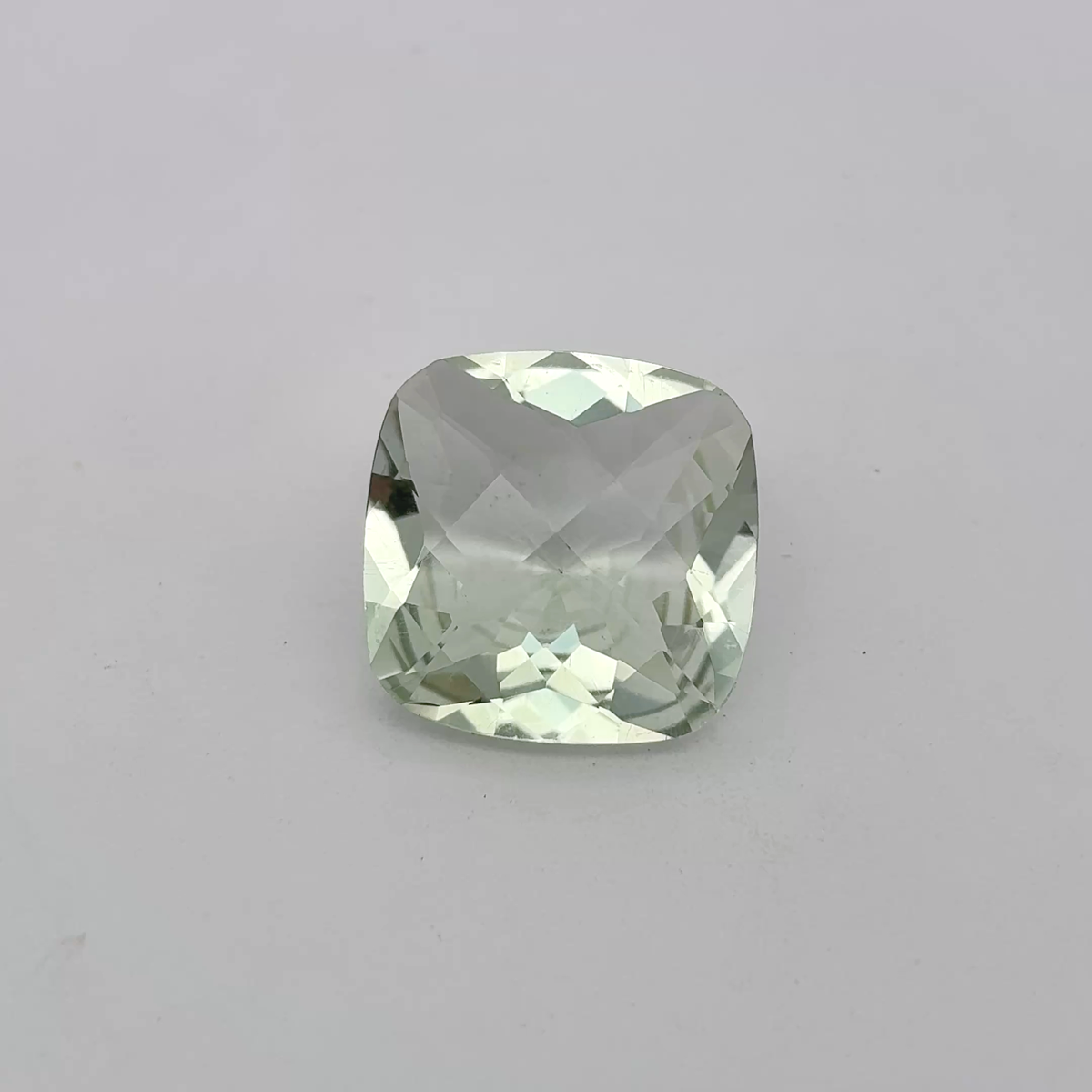16mm Prasiolite (Light Green Quarts) 11.94 ct Cushion cut
