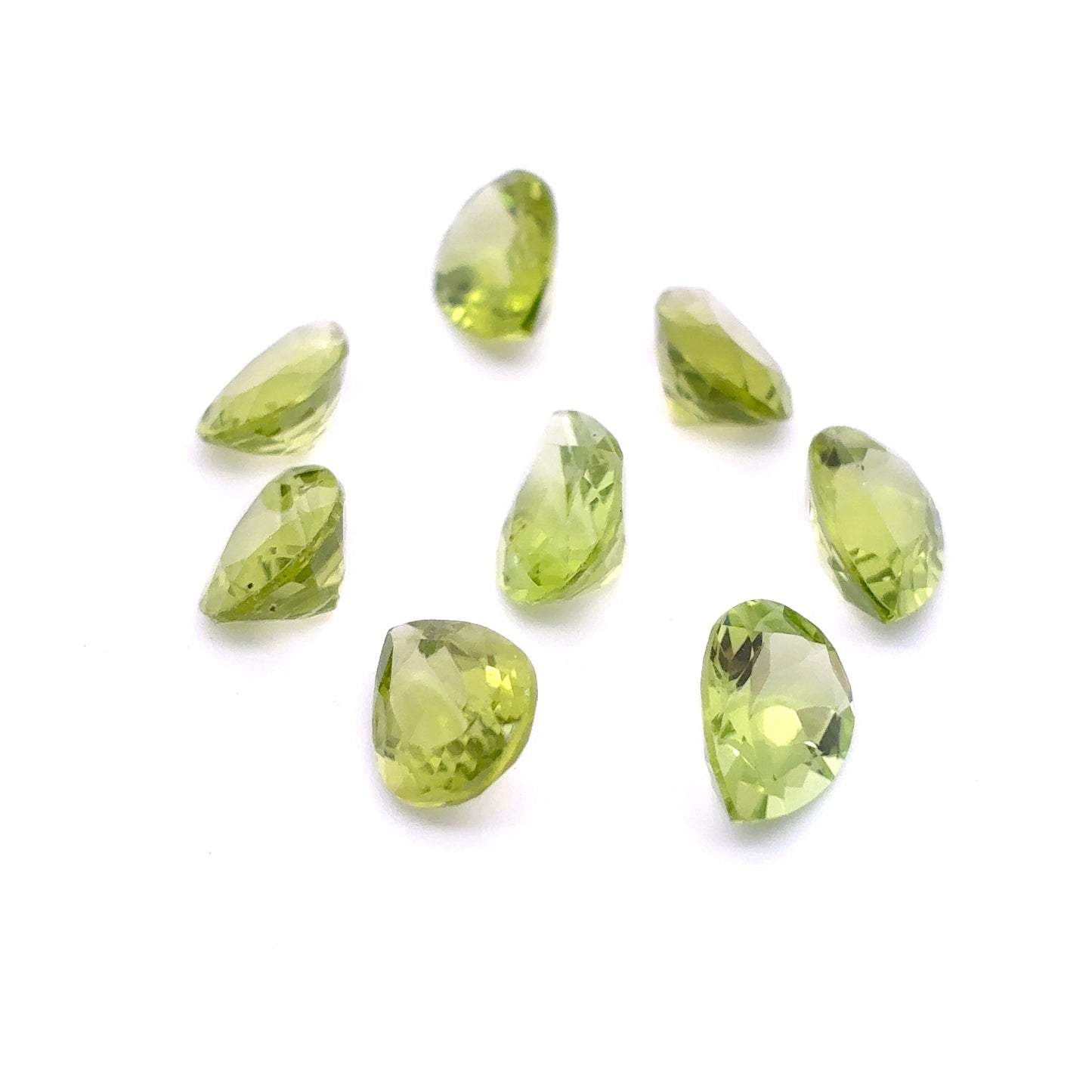 One 8x6mm Green Peridot Pear Cut 1 carat