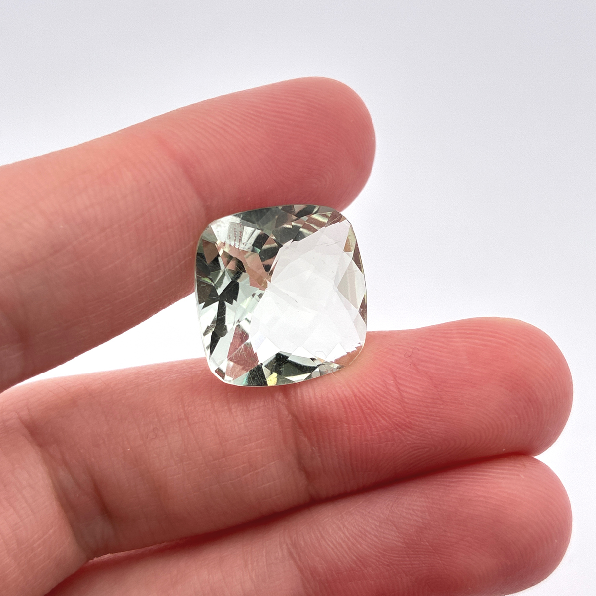 16mm Prasiolite (Light Green Quarts) 11.94 ct Cushion cut