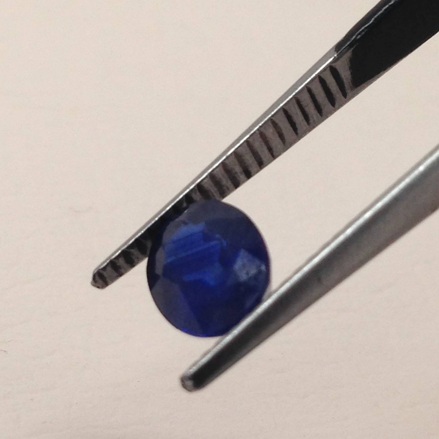 Natural Blue Sapphire 8x6mm 1.69 Carats Oval Corundum Wholesale Gem Faceted Loose Unmounted Gemstone Fancy, Heat Only, Earth Mined, Genuine