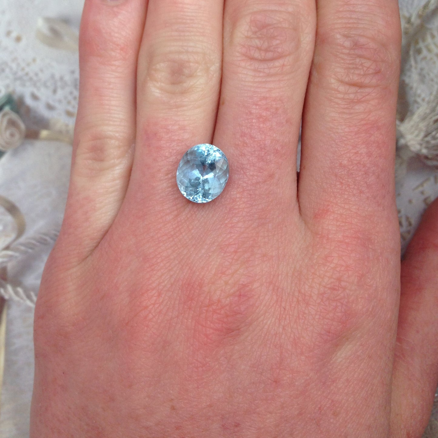 Sky Blue Aquamarine Natural 4 cts 10.5x9mm Light Blue Oval Cut Loose Gem Faceted Gemstone Beryl March Birthstone Tested Wholesale Gems 9x10