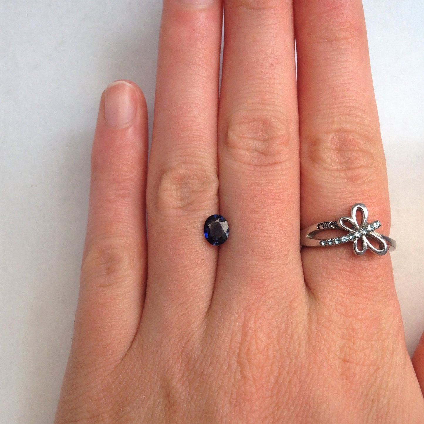 0.75 Carat Natural Blue Sapphire 6.5x5.3mm Oval, Blue Wholesale Faceted Loose Gemstone