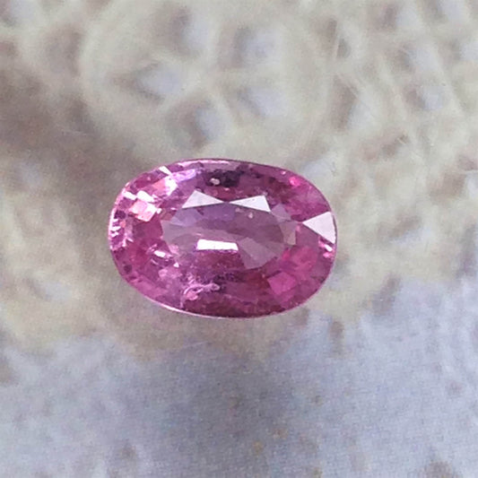 7x5mm Natural Pink Sapphire 0.96 Carats Oval Cut Faceted Loose Gemstone