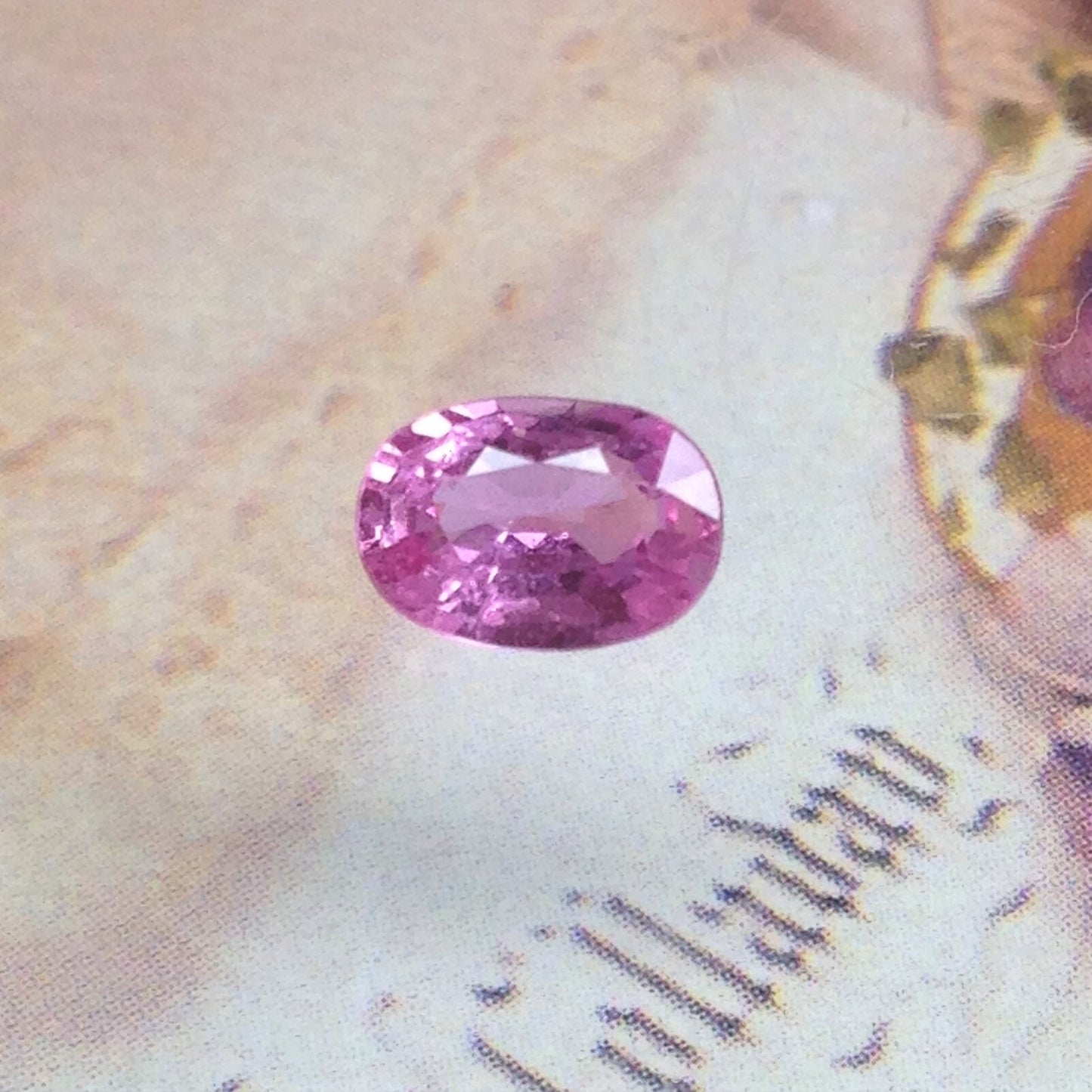 7x5mm Natural Pink Sapphire 0.96 Carats Oval Cut Faceted Loose Gemstone