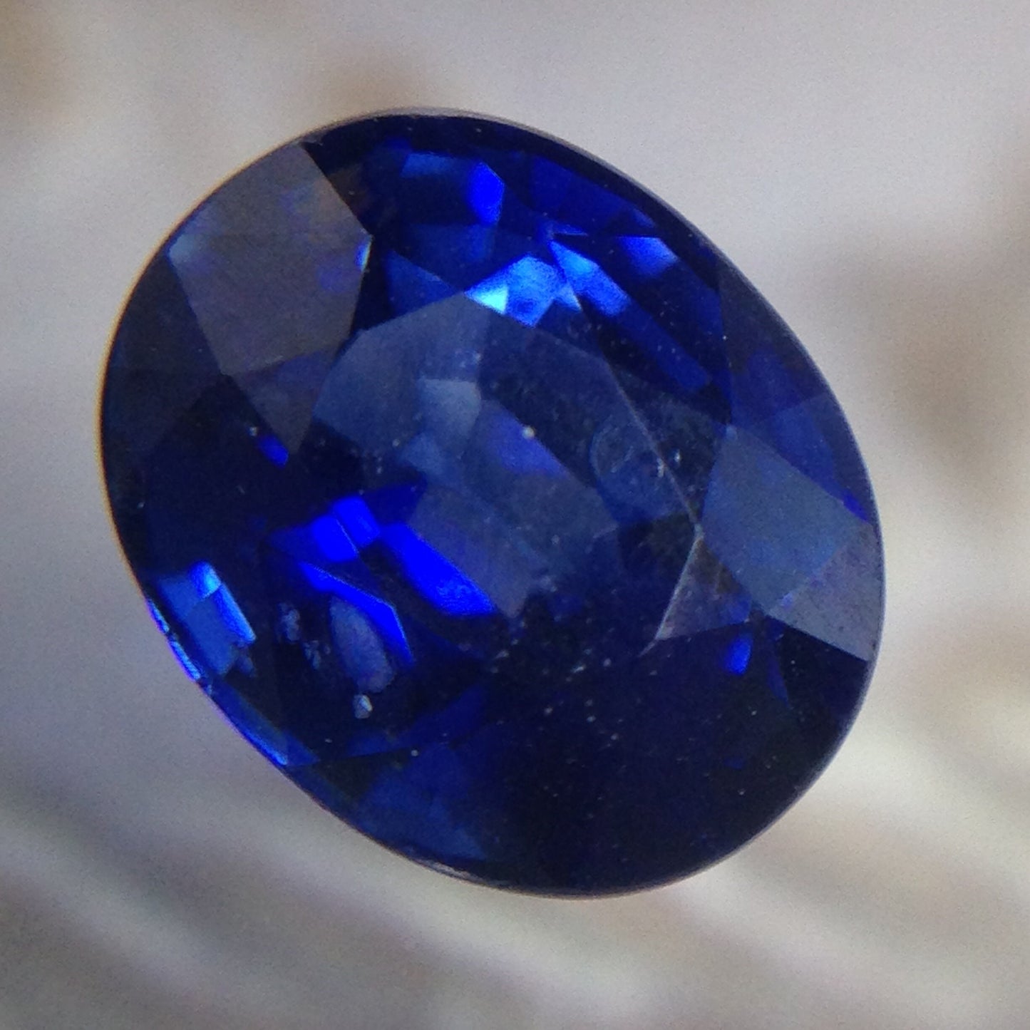 Certified Natural Royal Blue Sapphire 6.49x5.25m Oval Corundum Wholesale Gem 1 carat Eye Clean Faceted Loose Unmounted Appraised Gemstone