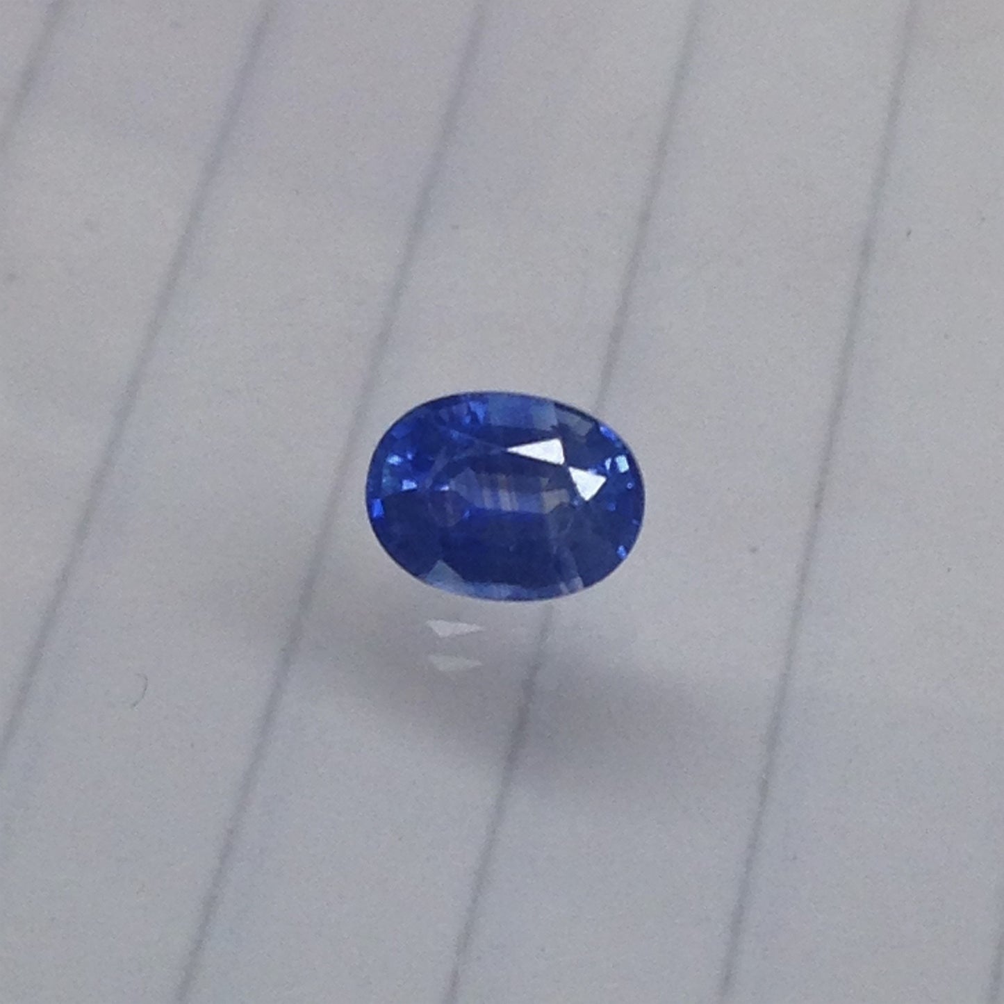 Natural Sri Lanka Blue Sapphire 8x6mm 1.90 Carats Oval Corundum Blue Wholesale Gem Faceted Loose Unmounted Gemstone Fancy Heat Only