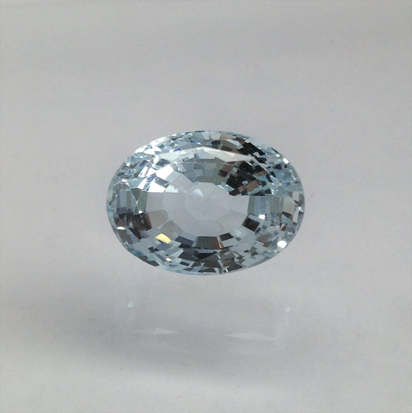 9 carat Aquamarine Natural Light Blue Oval  Step Cut 14.2x10.4mm  Loose Faceted Gemstone Beryl March Birthstone Wholesale Gems