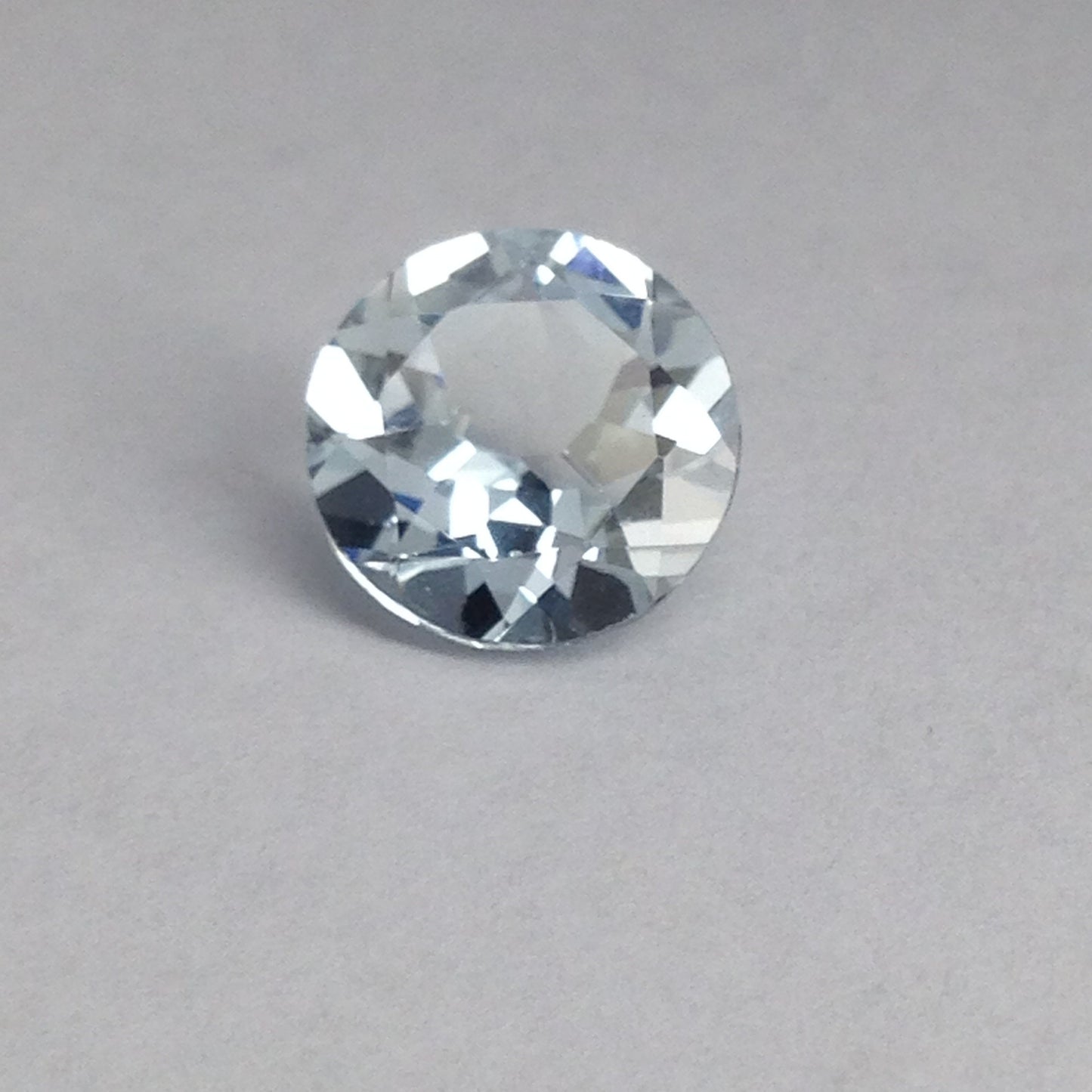 10mm Natural Light Aquamarine 2.81 carats Faint Blue Round Cut Loose Faceted Gemstone Beryl March Birthstone 10 millimeters unmounted ct