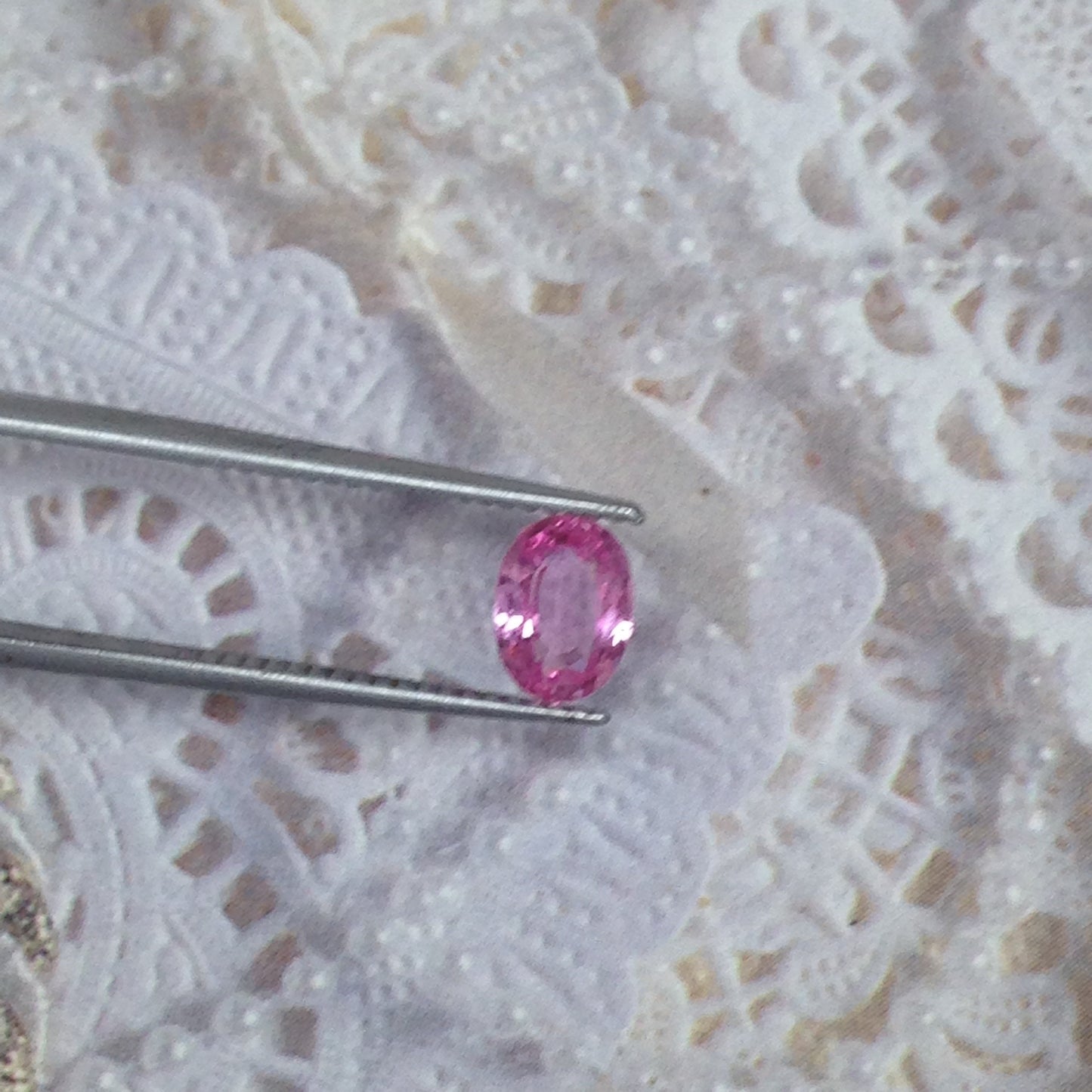 7x5mm Natural Heated Pink Sapphire 0.97 Carats Oval Cut Corundum Wholesale Gem Faceted Loose Unmounted Gemstone, Earth Mined Sapphire cts