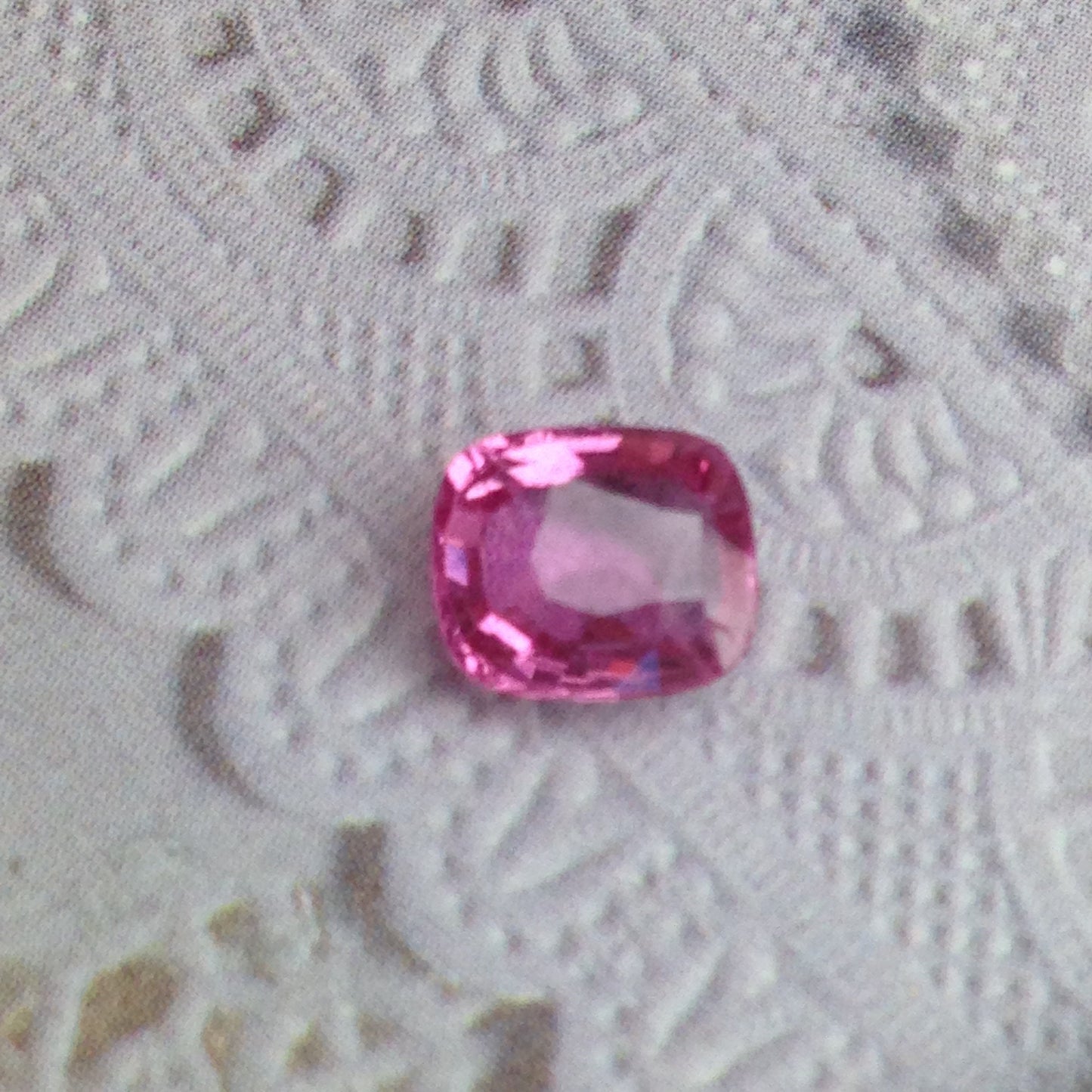 1.77 Carat Natural Pink Sapphire 7.4x6.2mm Cushion cut Loose Gemstone Faceted Gem Corundum Fancy Vivid Color Sapphire