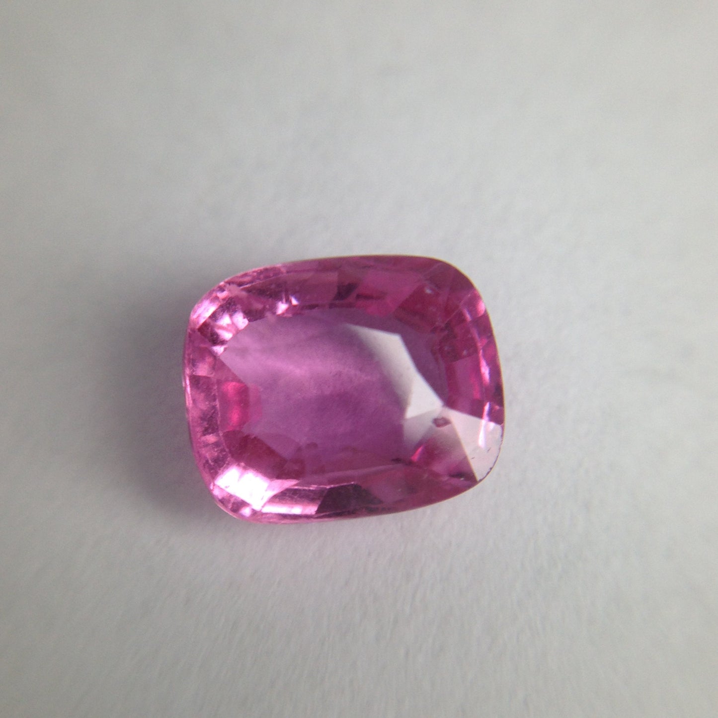 1.77 Carat Natural Pink Sapphire 7.4x6.2mm Cushion cut Loose Gemstone Faceted Gem Corundum Fancy Vivid Color Sapphire