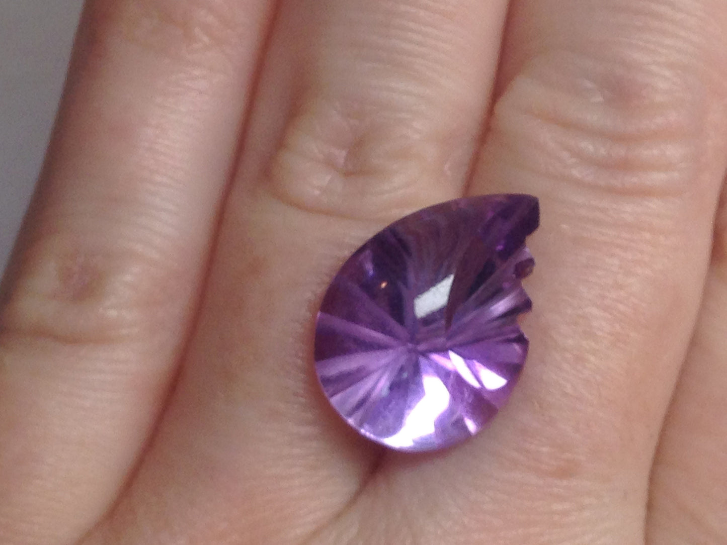 9.13 Carat 18x13 mm Fancy Cut Pear Leaf Purple Amethyst Nice Cut Loose Wholesale Gemstone Faceted February Birthstone Large