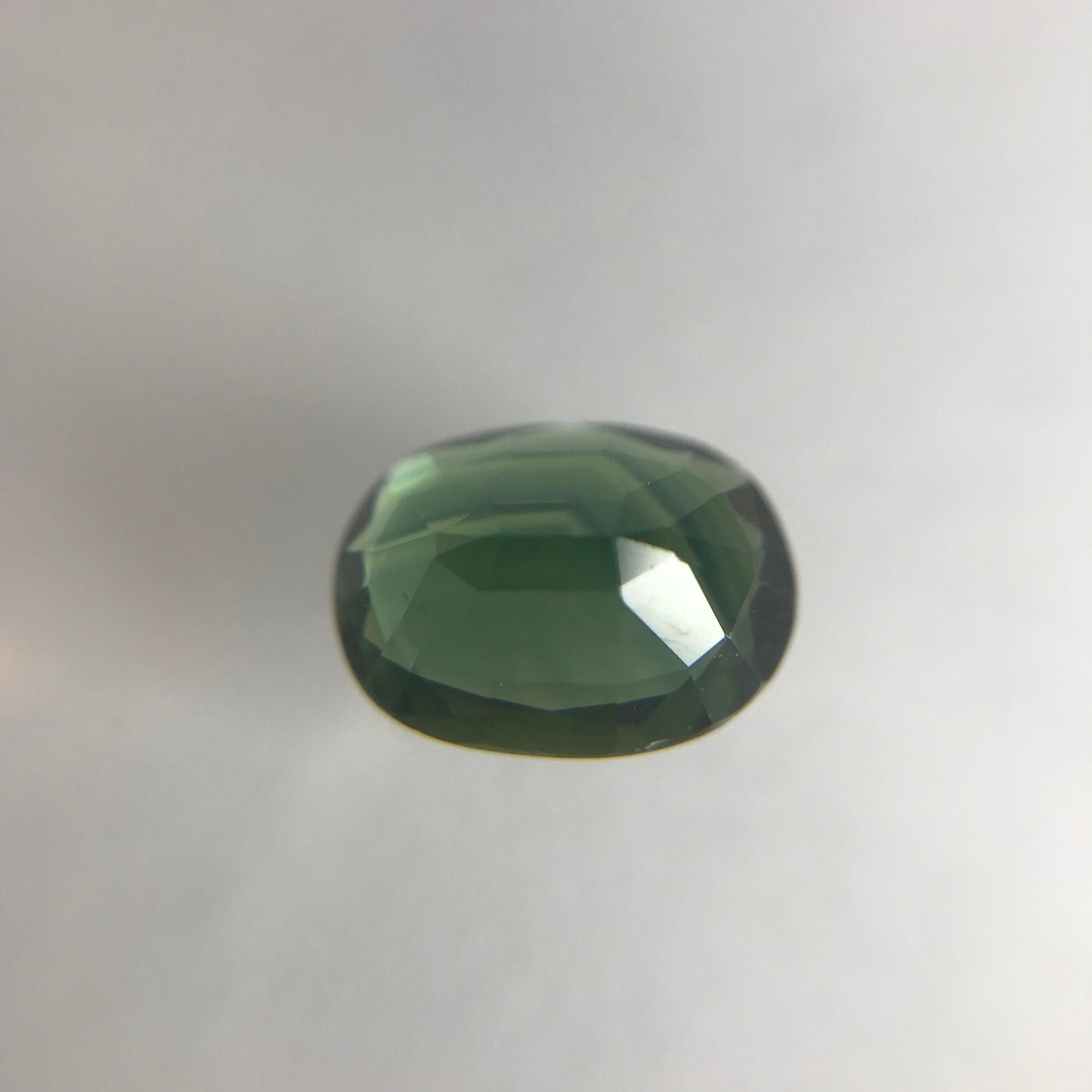 8x6mm Natural Green Sapphire 1.39 Carat, Oval cut Corundum Wholesale Faceted Loose Gemstone