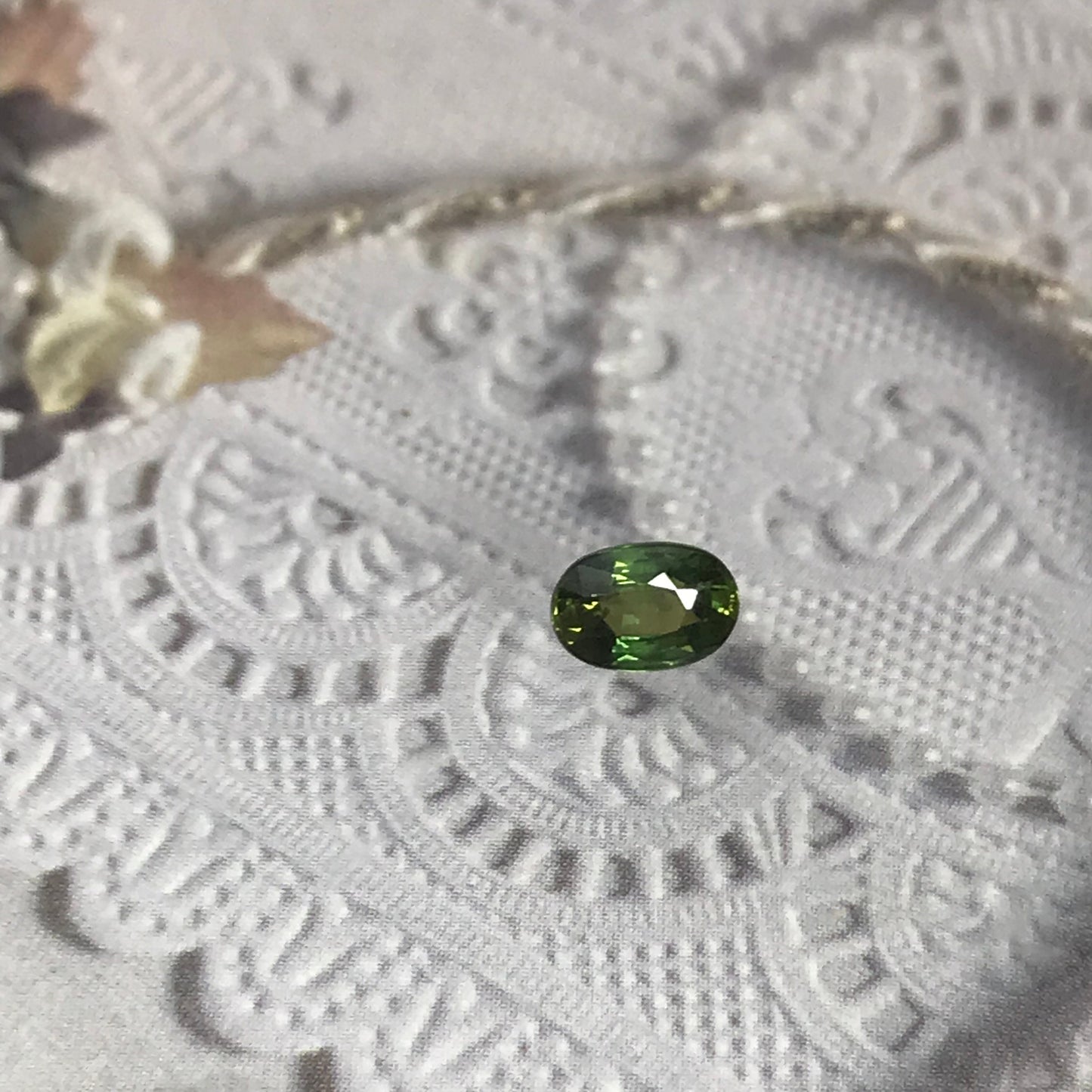 6x4mm Natural Green Sapphire 0.78 Carat Oval Corundum