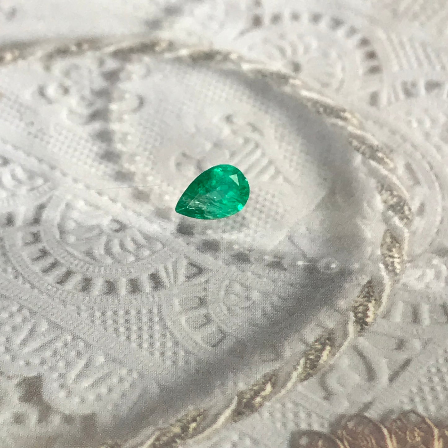 6x4mm Green Emerald mm 0.45 Carats Pear Cut Loose Faceted Gemstone