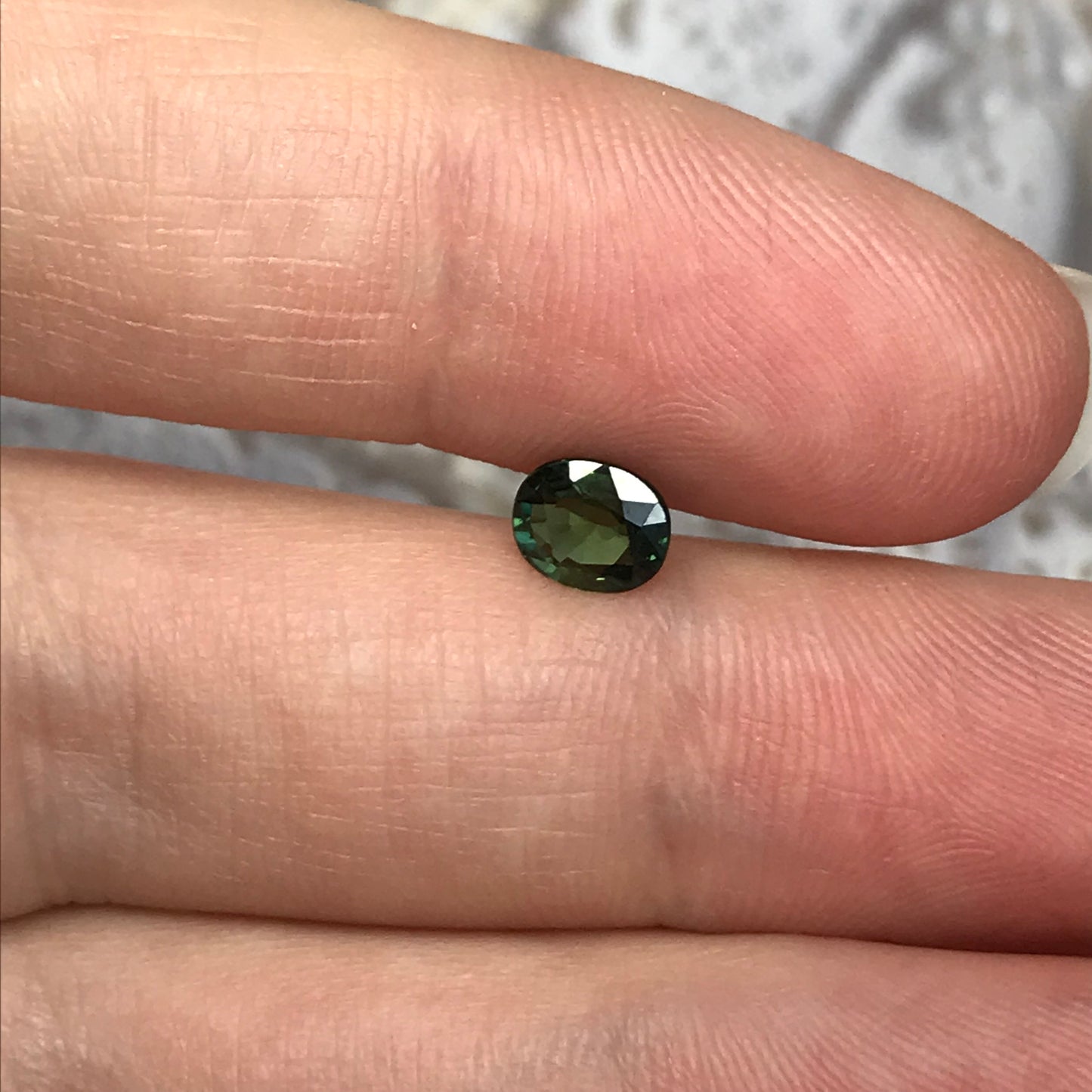 6x5mm Natural Green Sapphire 0.77 Carats Oval Corundum Wholesale Gem Faceted Loose Gemstone Heated 6.7x5mm
