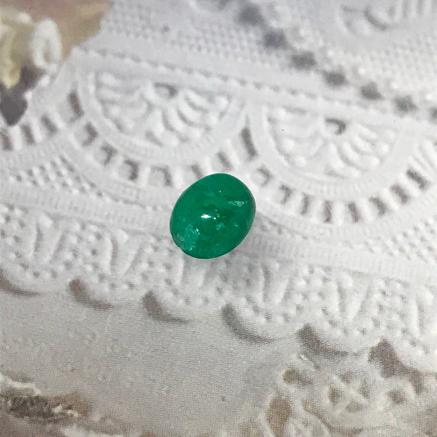 6x5mm Green Emerald Cabochon 0.80 Carats Loose Gem Gemstone Genuine Emerald Unmounted for Pendant Jewelry