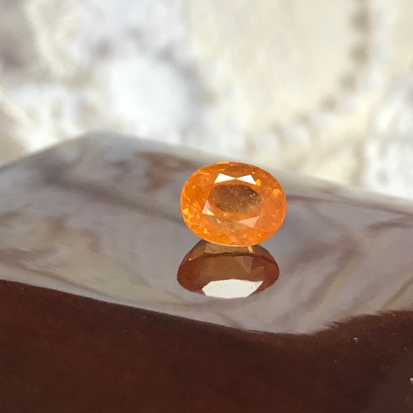 2.85 carats Natural Mandarin Spessartite Garnet 8.4x6.8mm Oval Loose Faceted
