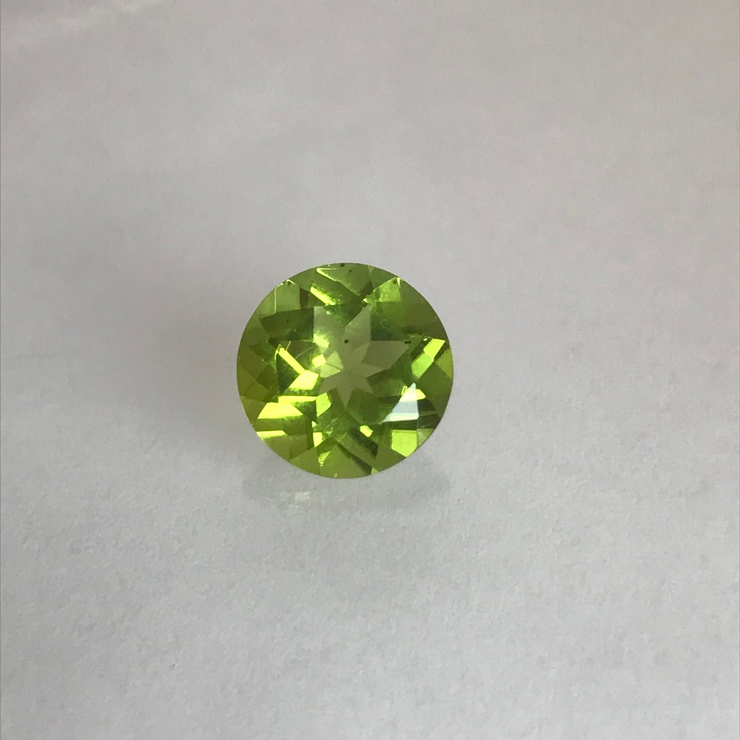 Green Peridot 9mm Round Cut 2.70 carat Loose Natural Gem August Birthstone for Jewelry Making Faceted Unmounted Gemstone, Natural Peridot