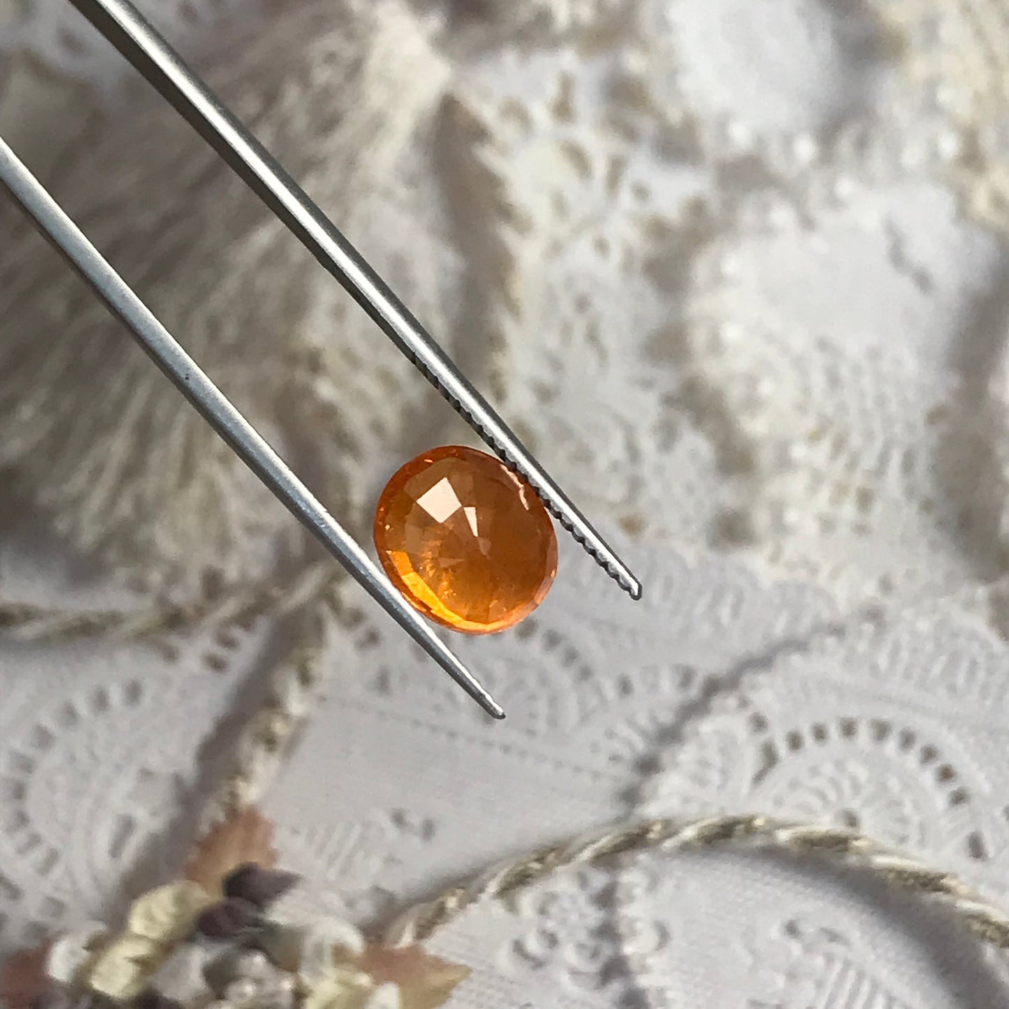3.96 ct Natural Mandarin Garnet 9x8mm Oval cut, Spessartite, Loose Gemstone