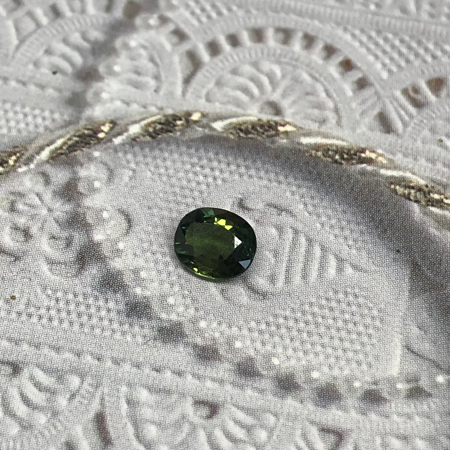 6x5mm Natural Green Sapphire 0.77 Carats Oval Corundum Wholesale Gem Faceted Loose Gemstone Heated 6.7x5mm