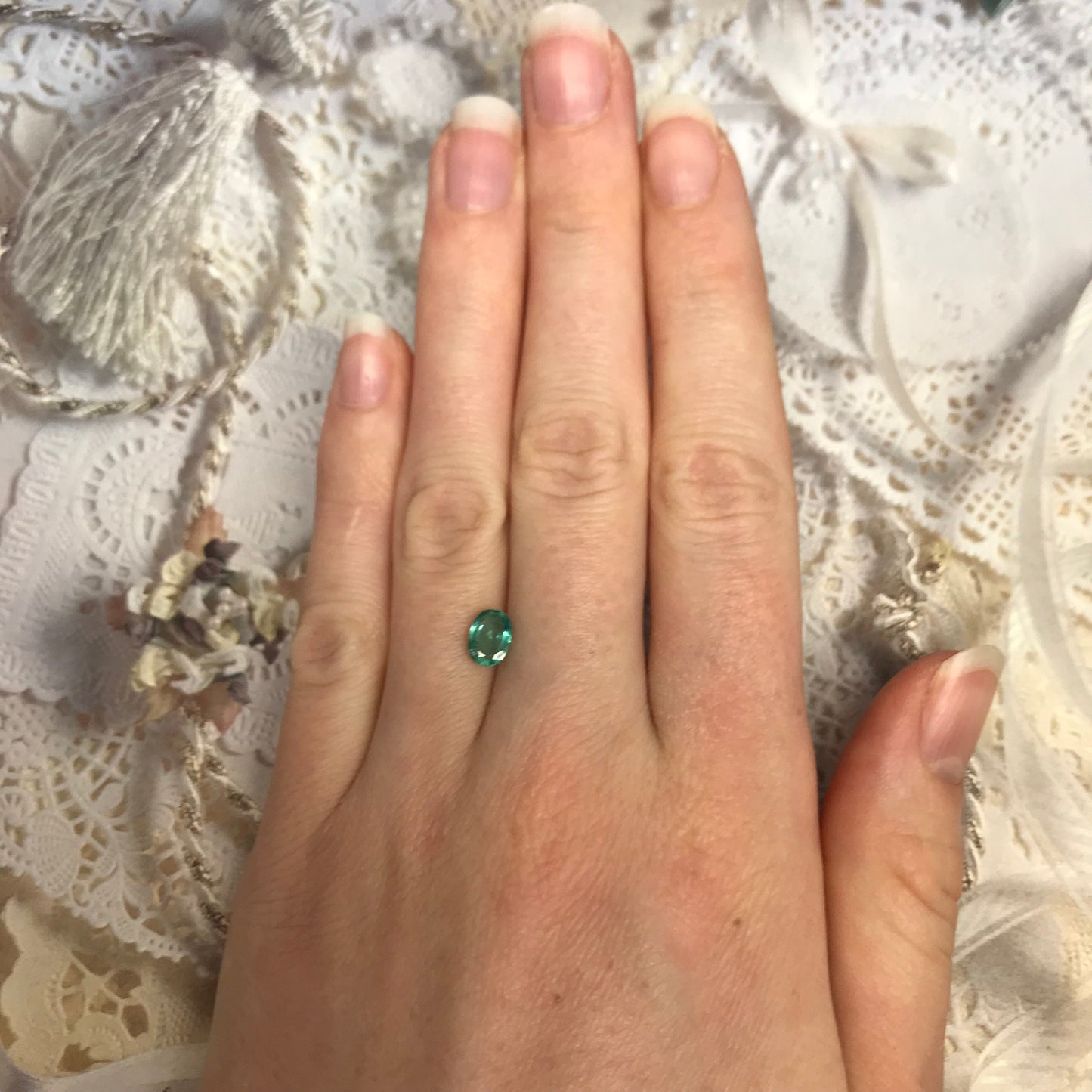 0.71 carats Natural Emerald 6.8x4.9 mm Oval Cut Faceted Gemstone Wholesale Gem Nice Bluish Green Real Natural Transparent Green US Seller