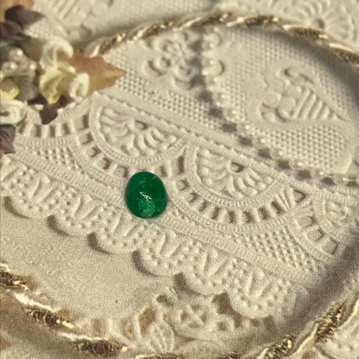 6x5mm Green Emerald Cabochon 0.80 Carats Loose Gem Gemstone Genuine Emerald Unmounted for Pendant Jewelry