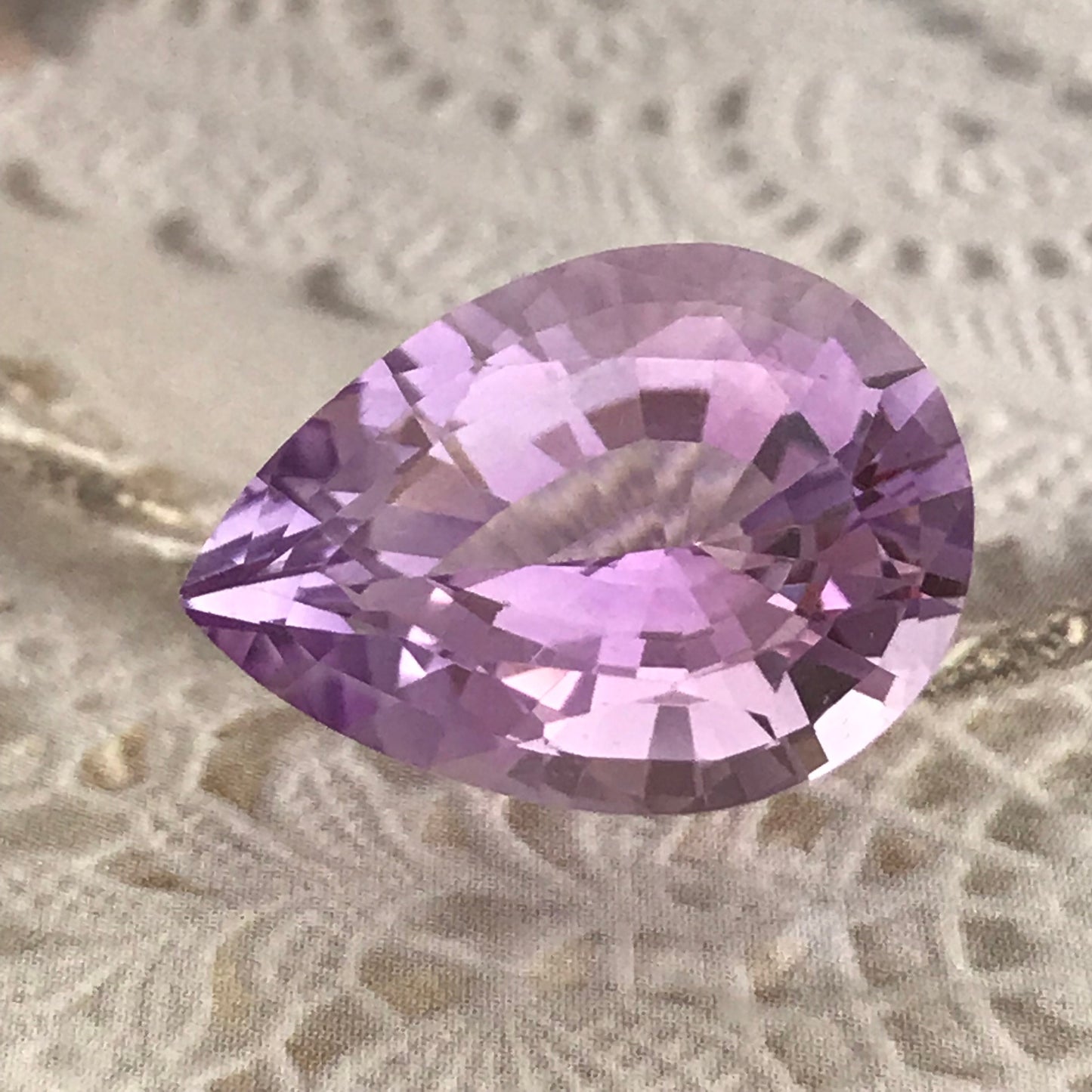 18x13mm Purple Amethyst 9.9 carat Pear Faceted Gem Loose gemstone Unmounted Quartz February Birthstone - 13 x 18 mm Pear Amethyst