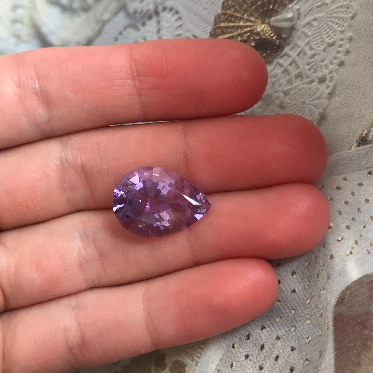 18x13mm Purple Amethyst 9.9 carat Pear Faceted Gem Loose gemstone Unmounted Quartz February Birthstone - 13 x 18 mm Pear Amethyst