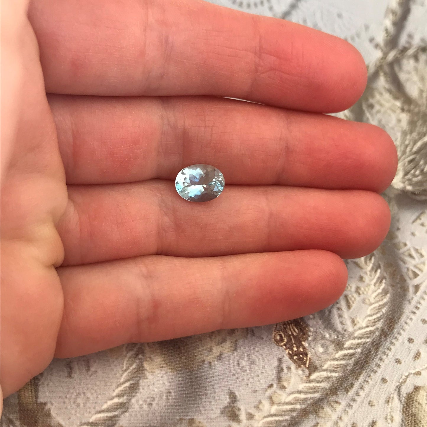 Natural Sky Blue Aquamarine 9x7mm 1.6 carats Light Blue Oval Cut Loose Gem Faceted Gemstone Beryl March Birthstone - 7 x 9 mm Aquamarine