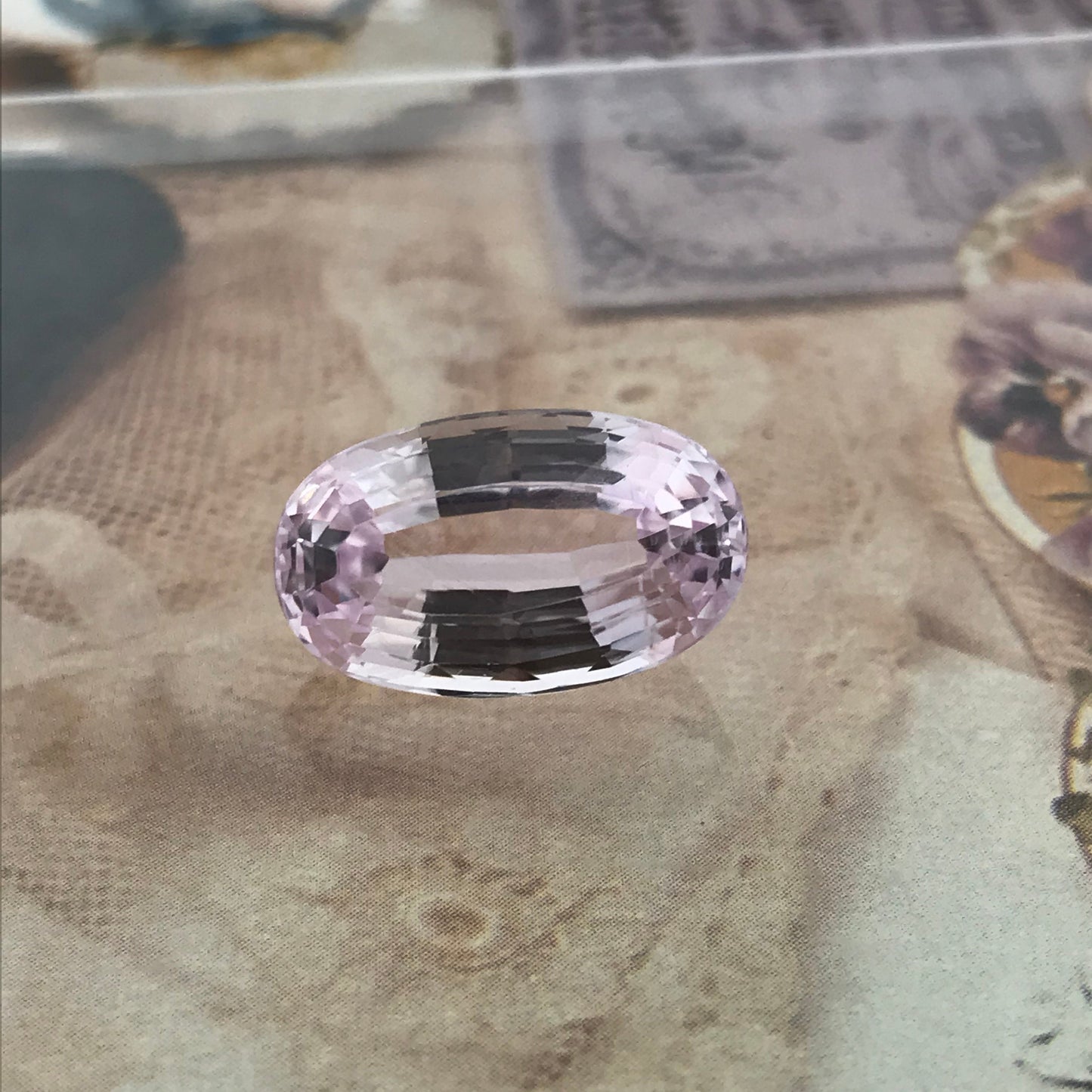 14.55 Carat Kunzite 19x11.4mm Elongated Oval Cut Light Purple Spodumene Faceted Loose Gemstone