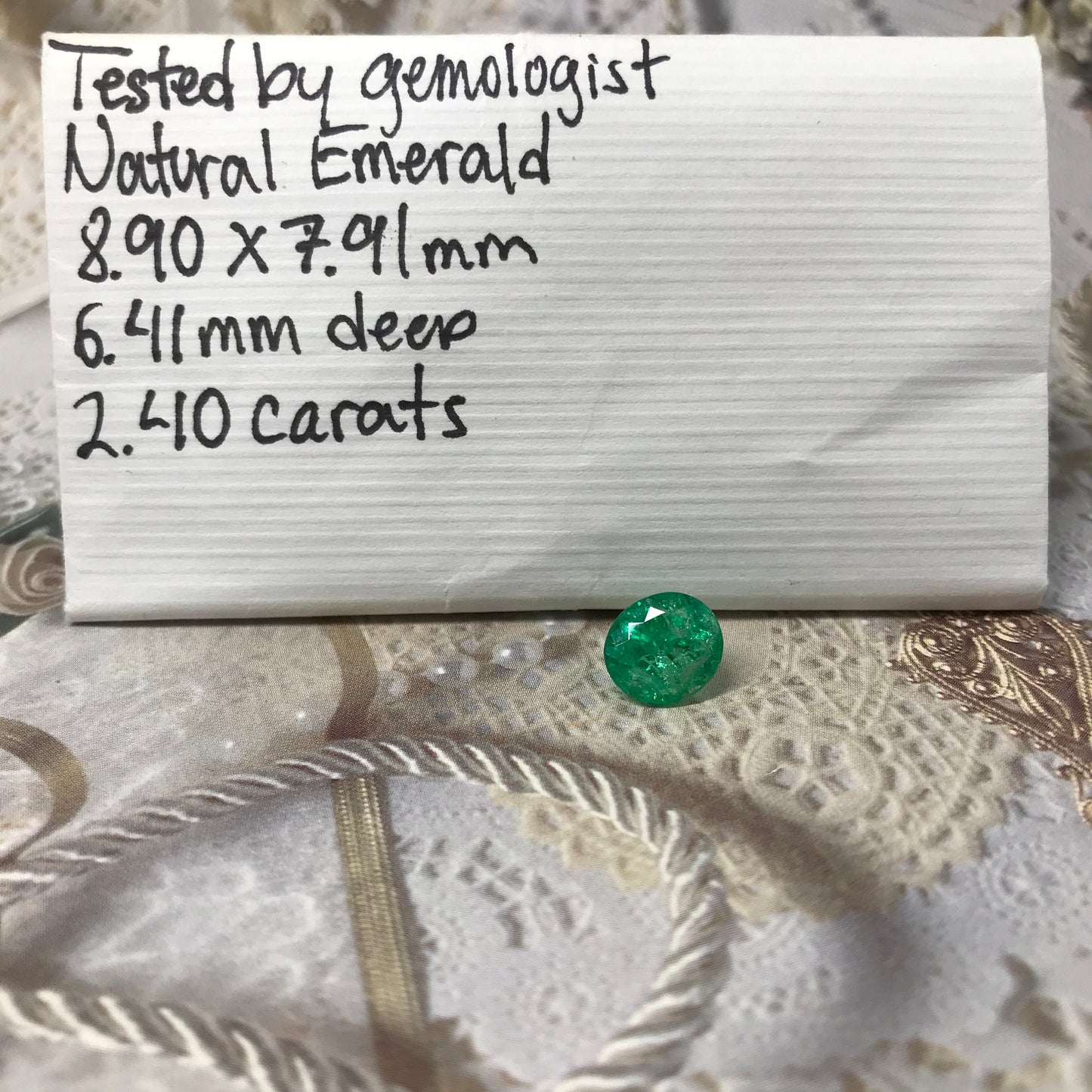 8x9mm Natural Emerald 2.4 Carat Oval Cut Loose Faceted Gem Precious Unmounted Gemstone Real Natural Transparent Green Stone