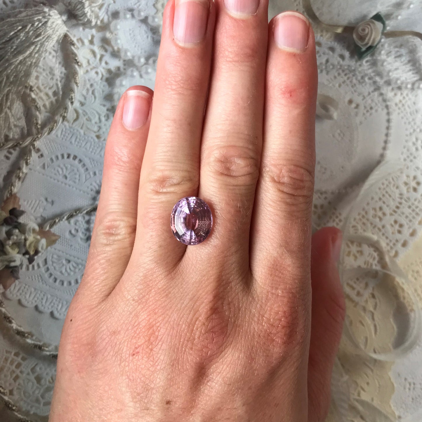 Kunzite 13x11.3mm 8.4 carats Oval Pink Purple Spodumene Faceted Loose Gemstone Nice Color